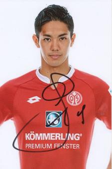 Yoshinori Muto  FSV Mainz 05  Fußball Autogramm Foto original signiert 