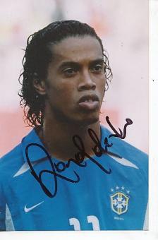 Ronaldinho   Brasilien Weltmeister WM 2002   Fußball Autogramm Foto original signiert 