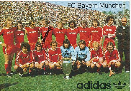 Georg Schwarzenbeck    FC Bayern München Fußball  Autogrammkarte  original signiert 