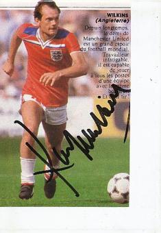 Ray Wilkins † 2018  England  Fußball Autogramm Bild  original signiert 
