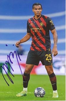 Manuel Akanji  Manchester City  Fußball  Autogramm Foto  original signiert 