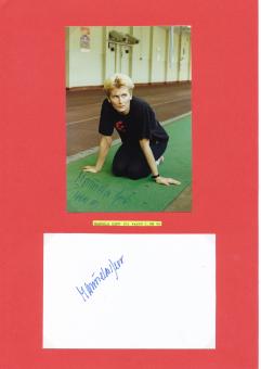 2  x  Manuela Derr   Leichtathletik  Autogramm Karte  original signiert 