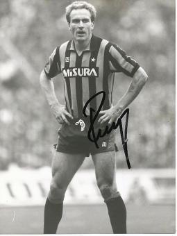 Karl Heinz Rummenigge   Inter Mailand  Fußball Autogramm 16 x 21 cm Foto original signiert 