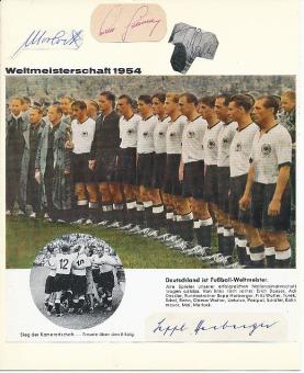 DFB Weltmeister WM 1954  Sepp Herberger † 1977 & Max Morlock † 1994 & Werner Liebrich † 1995 & Fritz Walter † 2004  Fußball Autogramm Blatt  original signiert 